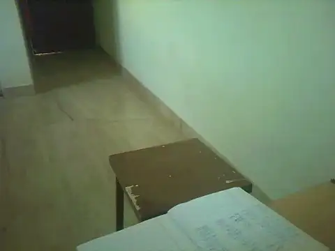 vickyins480000 - Vickyins480000's free webcam - UK Sex Cams