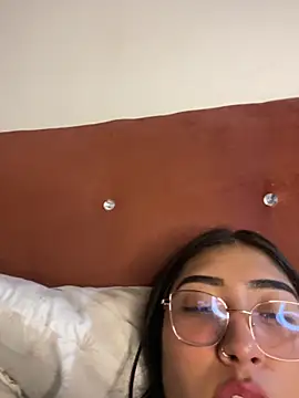 ami_santos - Ami_santos's free webcam - UK Sex Cams