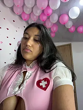 Webcam Model (SharaRous)  is live.Free join now!