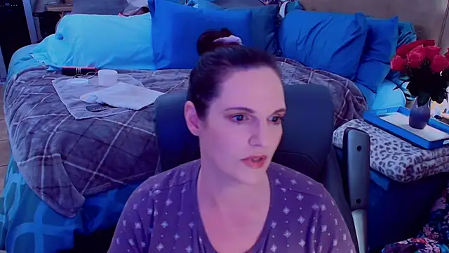 ninajaymes's Stripchat show and profile