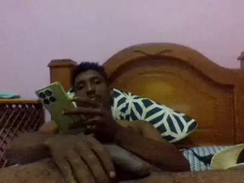 tomatuyuco - TomaTuYuco's free webcam - UK Sex Cams