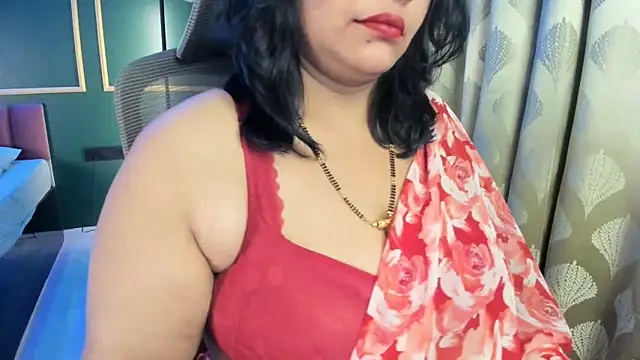 tarivishu11 Live Webcam on Stripchat