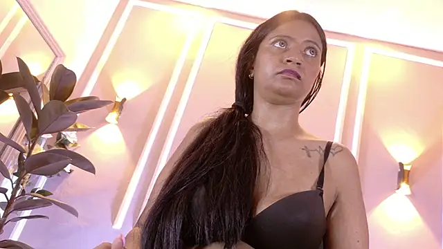 suzyfox_ (F young) - Play with my clit until cum