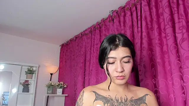 MiaFox_03