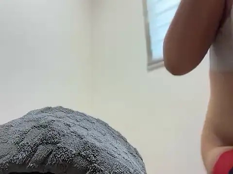 ursexy_babexx live sex cam