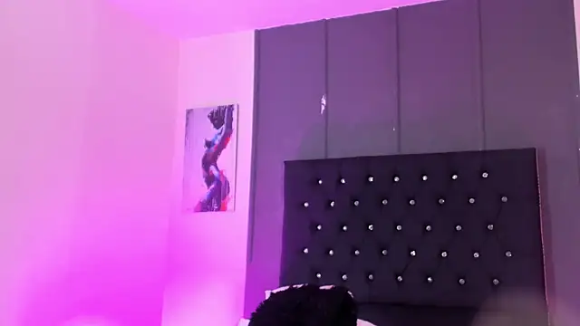 ChloeSterling live sex cam