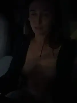 lunagirl13 live cam profile