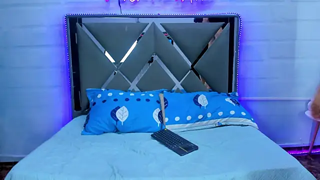 BunnyLove_ live sex cam