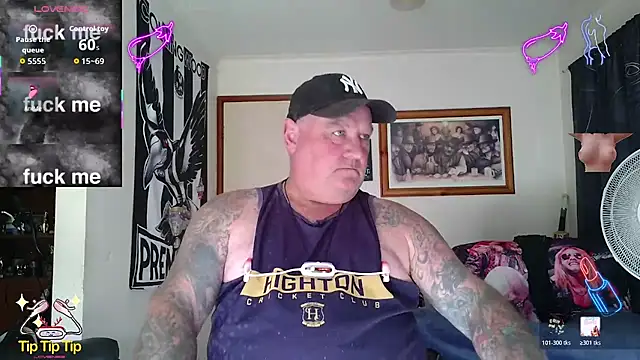 kinkyblueyes69 (M mature) - GET NUDE