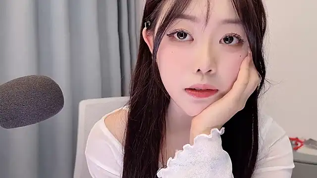 美女smalldaisy在线直播