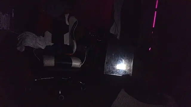 bigshh8 (Ask my age) - special public performance