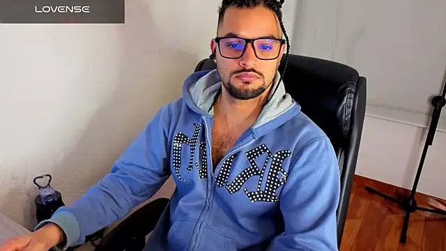 ernesto-rodriguez82 (M young) - naked