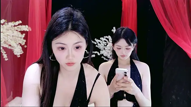 美女Banana-Milk69在线直播