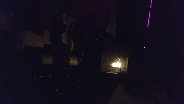 bigshh8 (Ask my age) - special public performance