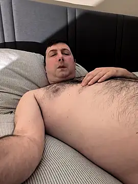 mgman4365 (Ask my age) - Vibrate my Balls!!!