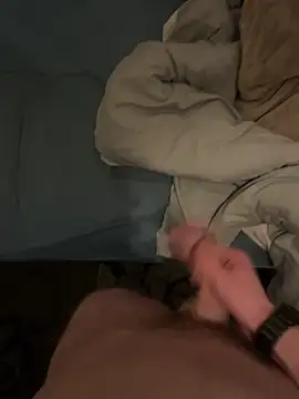 bigcockd2006 (Ask my age) - Fuck my toy