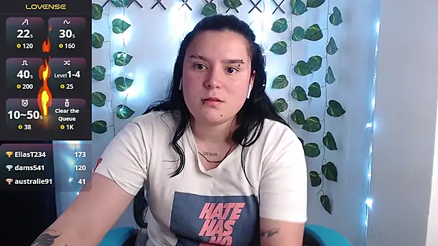 nika_1_ - Nika_1_'s free webcam - UK Sex Cams