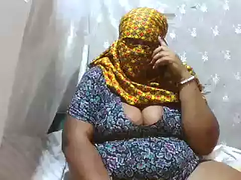 annal_gal - Annal_gal's free webcam - UK Sex Cams