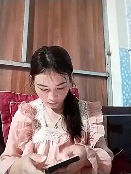 little-green-sprout - Little-green-sprout's free webcam - UK Sex Cams