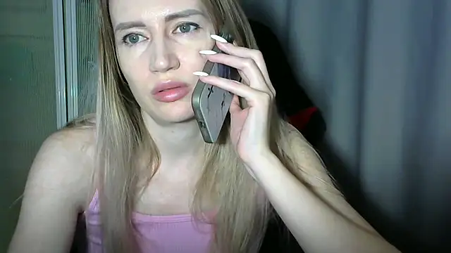 jessfoxxx - JessFoxxx's free webcam - UK Sex Cams