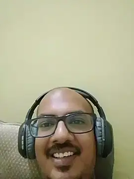 Preview of horny_techie