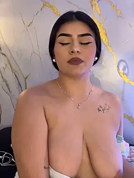 Kariina__69 live sex cam