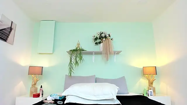 salomesaez - SalomeSaez's free webcam - UK Sex Cams