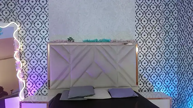 blunt_tay - Blunt_tay's free webcam - UK Sex Cams