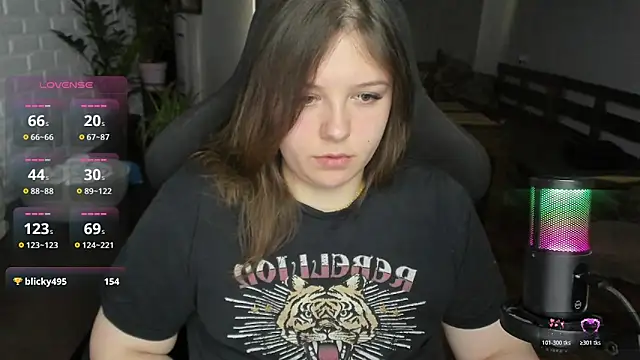 xnirvanax - XNirvanaX's free webcam - UK Sex Cams