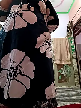 Webcam Model (Gujju_bhabhi69)  is live.Free join now!