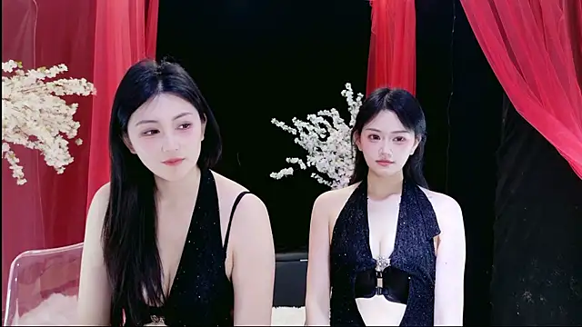 美女Banana-Milk69在线直播