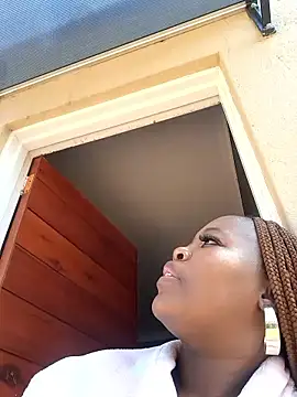 SWEETDOLLY29XX live sex cam