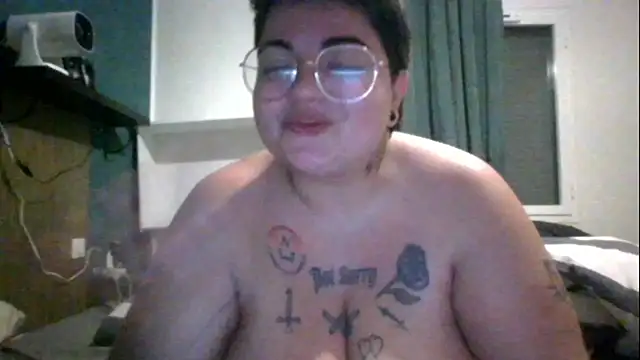 PirateXL live sex cam