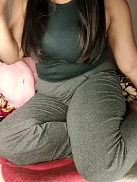 Riya_Malik Live Webcam on Stripchat