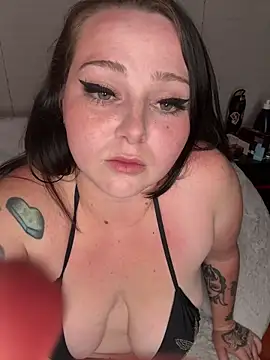 Kira_tattoo webcam