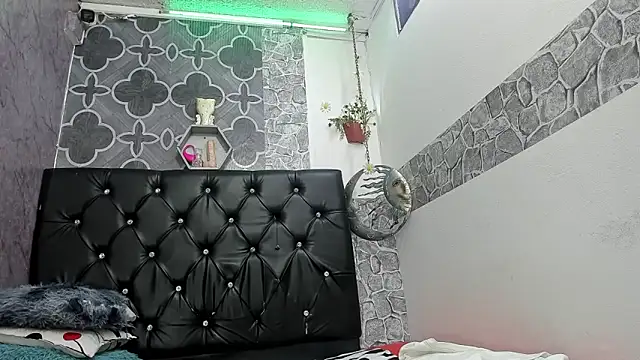 sexyboys_cutex18 webcam