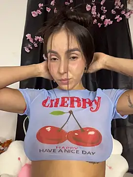 Webcam Model (Scarlett05) is live