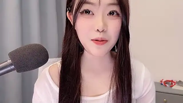 美女smalldaisy在线直播