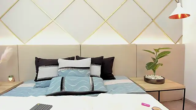 ValeSantoDomingo live sex cam