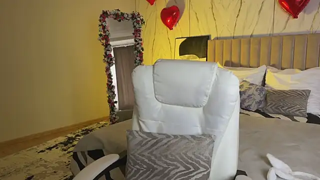 _vikky_moon_ (F young) - Topless