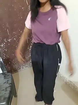 navya67 - Navya67's free webcam - UK Sex Cams