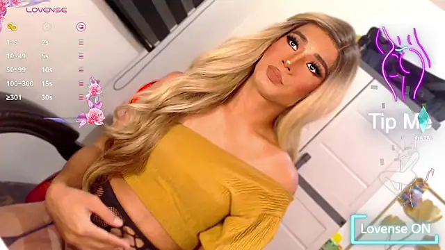 Ethereal_Charm webcam