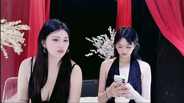 Banana-Milk69 webcam