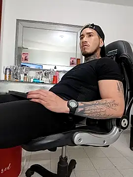 andresxm_ (M young) - my first cum