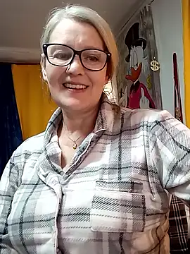 irinamaux - Irinamaux's free webcam