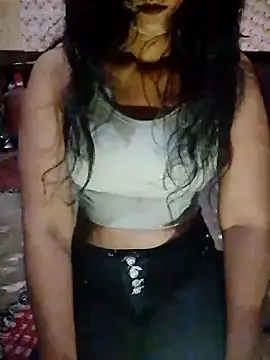 ayesha_khan1 (F young) - Boobs show