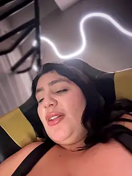 Webcam Model (Vicky_Sixx)  is live.Free join now!