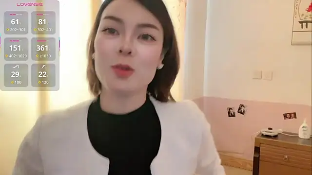 linda-ll - Linda-LL's free webcam - UK Sex Cams