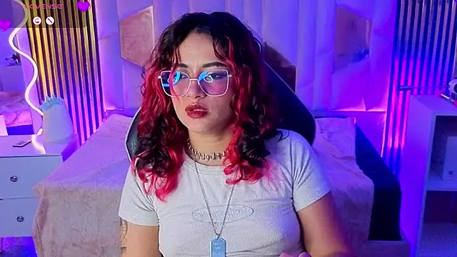 kristen_tay - Kristen_tay's free webcam - UK Sex Cams