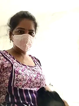 MaaliiiPonuTamil live sex cam